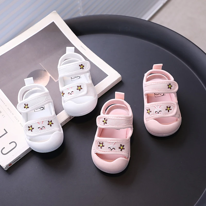 Summer Toddler Sandals – Closed Toe Soft Bottom Shoes for Girls– Closed Toe Soft Bottom Shoes for Girls - Image 2